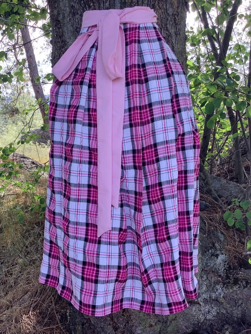 Pink checkered Apron, Peasant Oktoberfest Dirndl Costume
